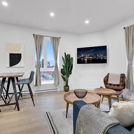 Deluxe Suites Downtown モントリオール エクステリア 写真