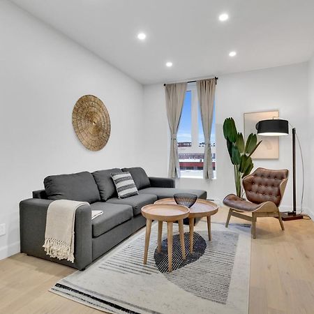 Deluxe Suites Downtown モントリオール エクステリア 写真