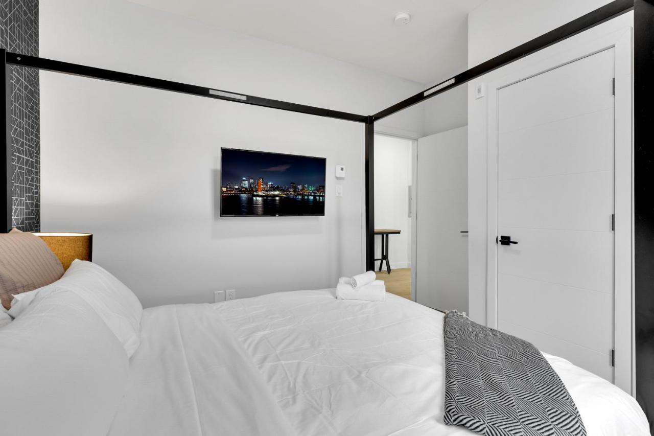 Deluxe Suites Downtown モントリオール エクステリア 写真