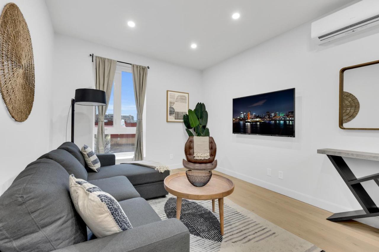Deluxe Suites Downtown モントリオール エクステリア 写真