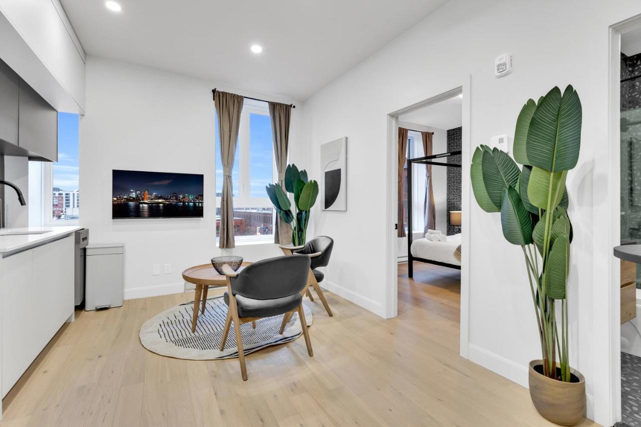 Deluxe Suites Downtown モントリオール エクステリア 写真
