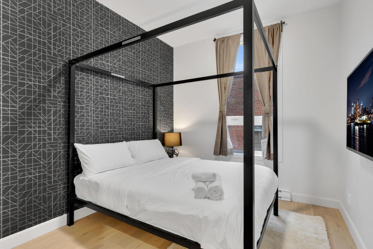Deluxe Suites Downtown モントリオール エクステリア 写真
