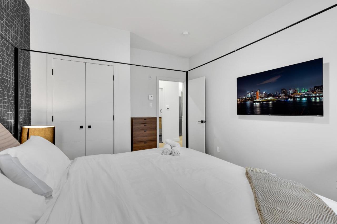 Deluxe Suites Downtown モントリオール エクステリア 写真