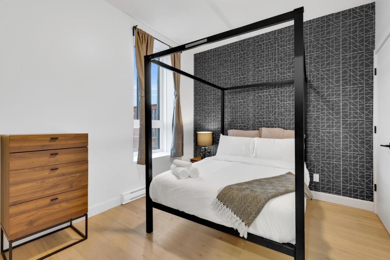 Deluxe Suites Downtown モントリオール エクステリア 写真